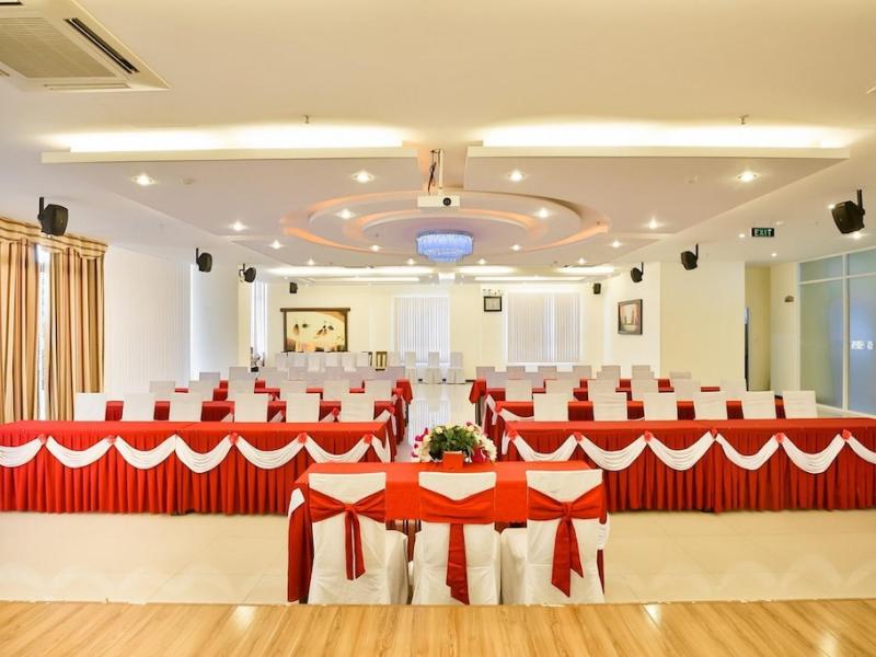 Tst Hotel (Truong Son Tung 2)