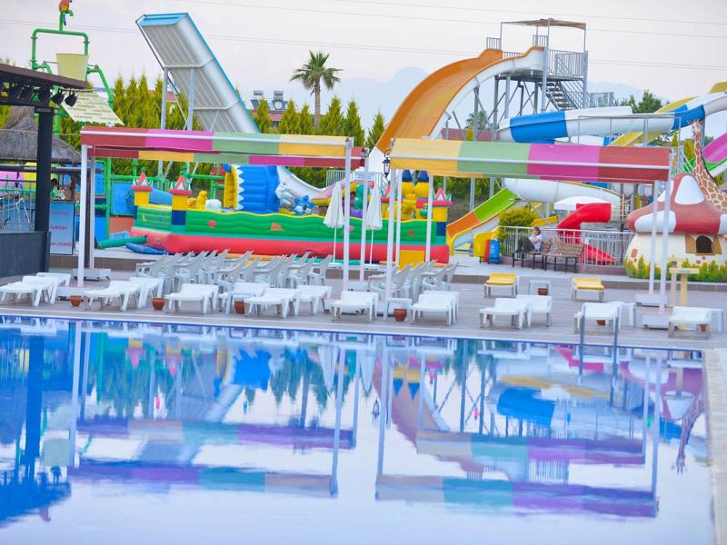 Side Win Hotel & Spa