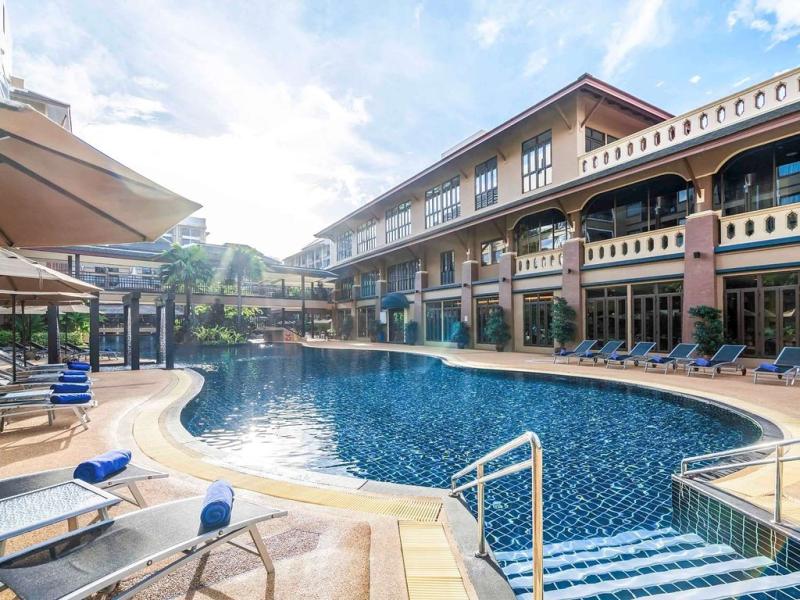 Novotel Phuket Vintage Park Resort