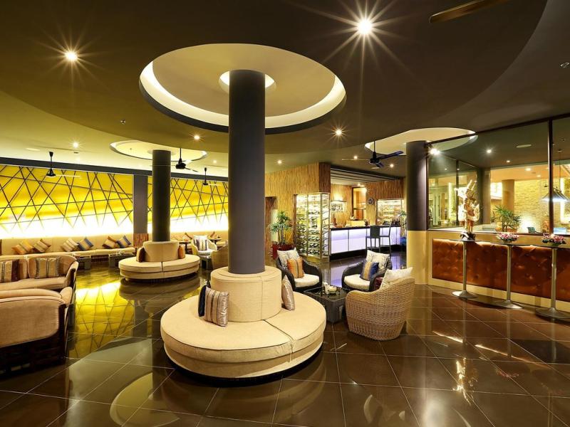 Novotel Phuket Vintage Park Resort