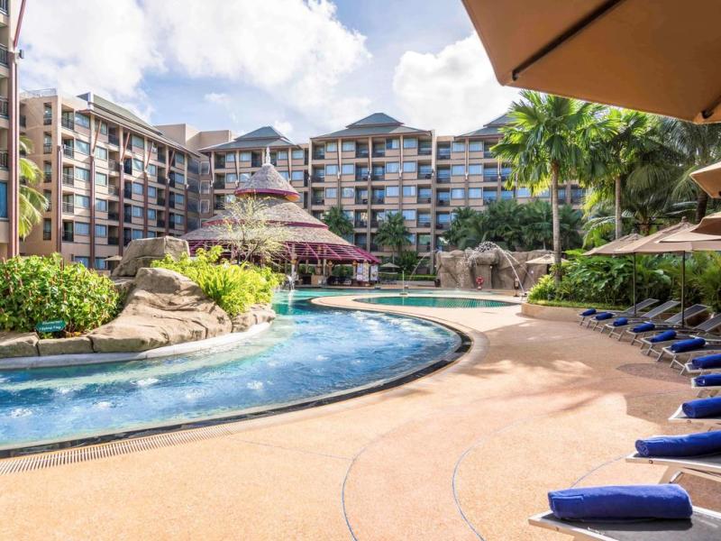 Novotel Phuket Vintage Park Resort