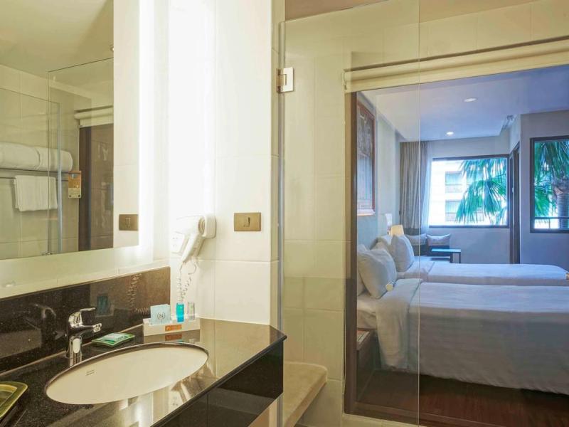 Novotel Phuket Vintage Park Resort