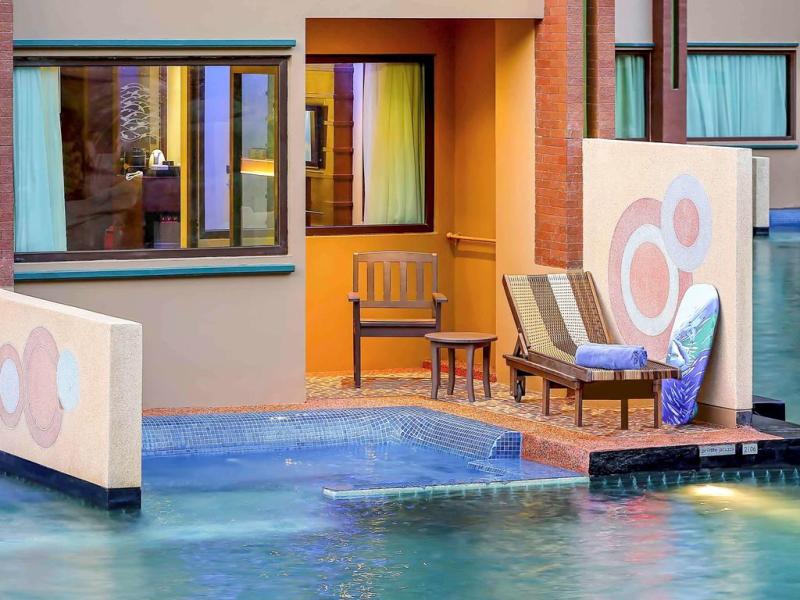 Novotel Phuket Vintage Park Resort