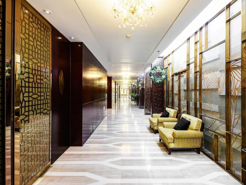 Oriental Garden Hotel