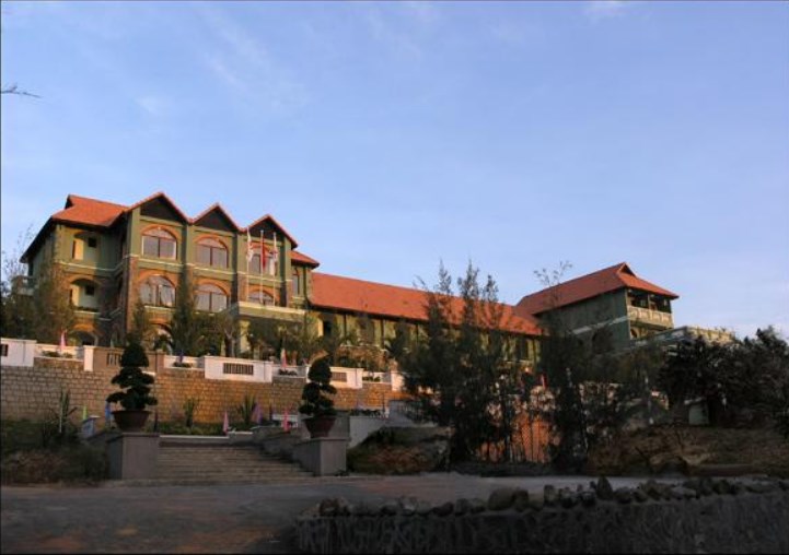 Anh Duong Resort