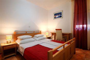 Apartments Djurasevic