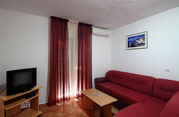 Apartments Djurasevic