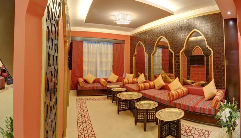 Boutique 7 Hotel & Suites