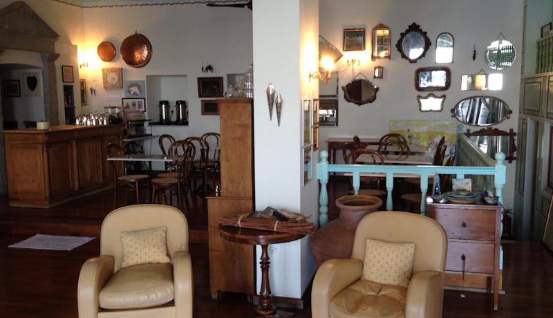 Aliki Hotel