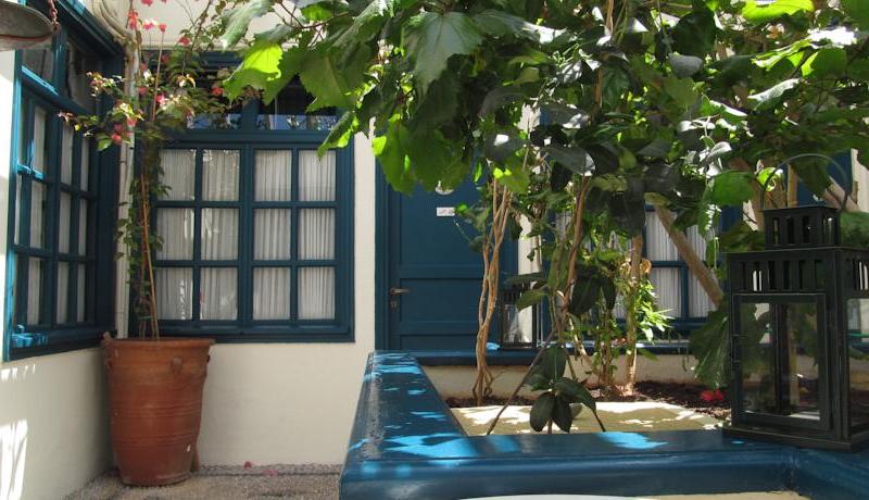 Aliki Hotel