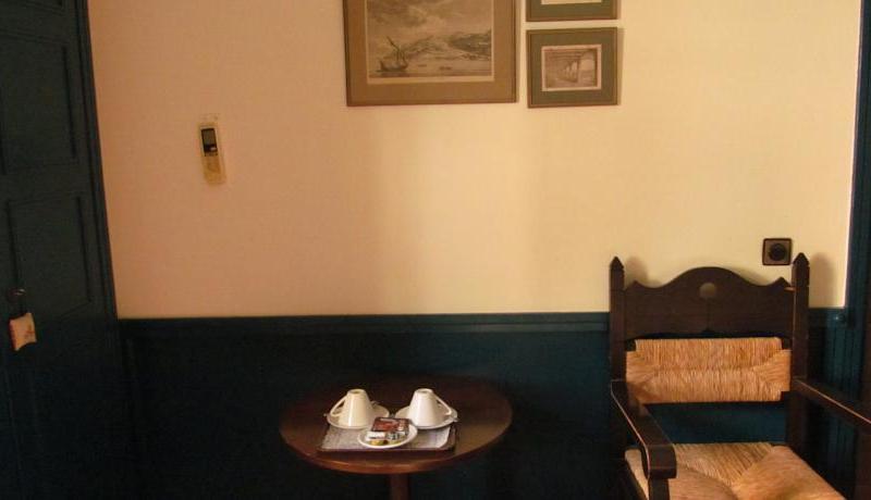 Aliki Hotel