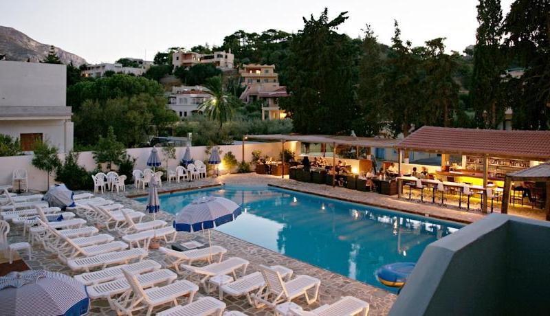 Elies Hotel