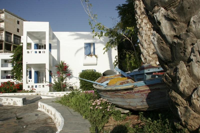 Kantouni Beach Hotel
