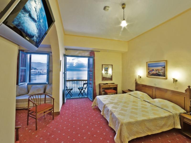 Nireus Hotel