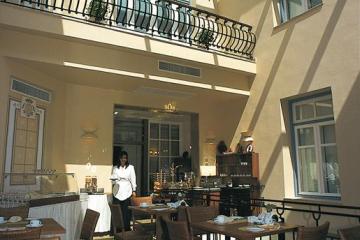Отель The Bristol Hotel Греция, Салоники, фото 10