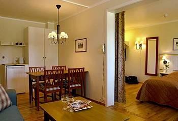 Birkebeineren Hotel & Apartments