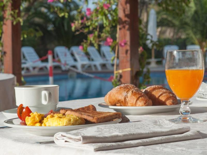 Stella Maris Beach Hotel