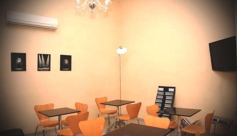 Kentrikon Hotel
