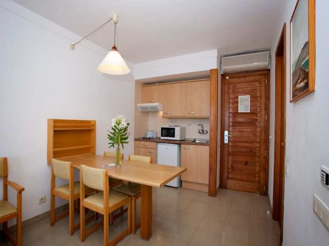 Hobby Club Apartments