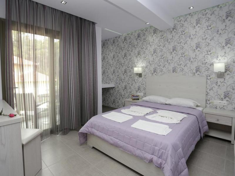 Akti Hotel & Restaurant