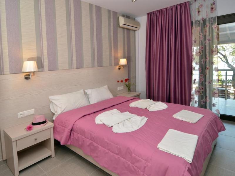 Akti Hotel & Restaurant