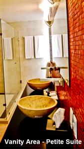 In Fashion Hotel & Spa