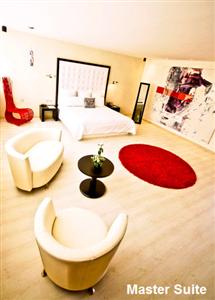 In Fashion Hotel & Spa