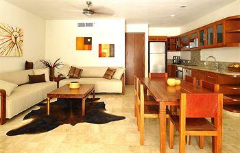 Acanto Boutique