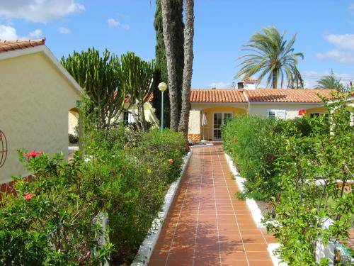 Bungalows Adonis