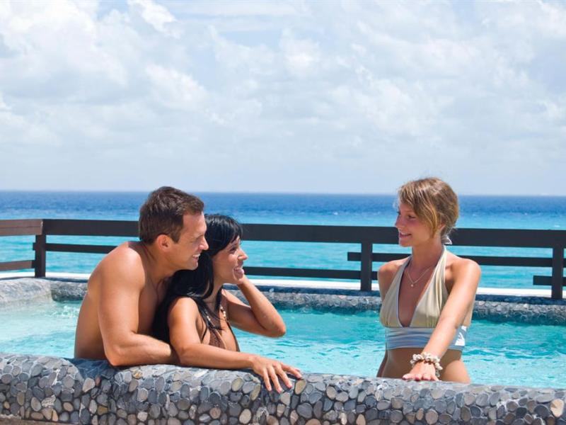 Aldea Thai Luxury Condohotel