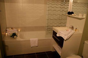 All Suites Appart Hotel Bordeaux Lac