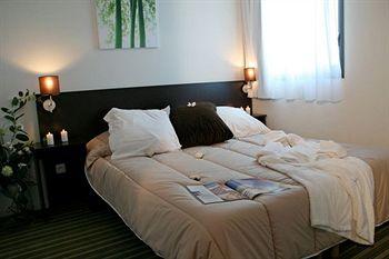 All Suites Appart Hotel Bordeaux Lac