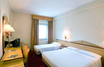 Alpi Hotel