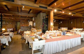 Alpi Hotel