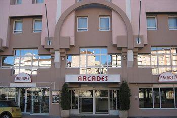 Arcades