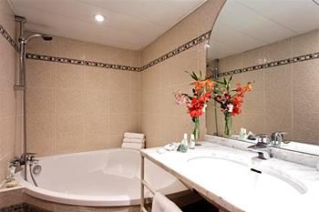 Best Western La Tour Notre Dame