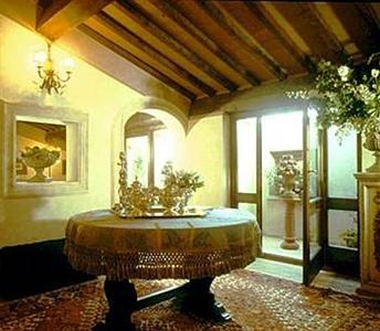 Calamidoro Hotel