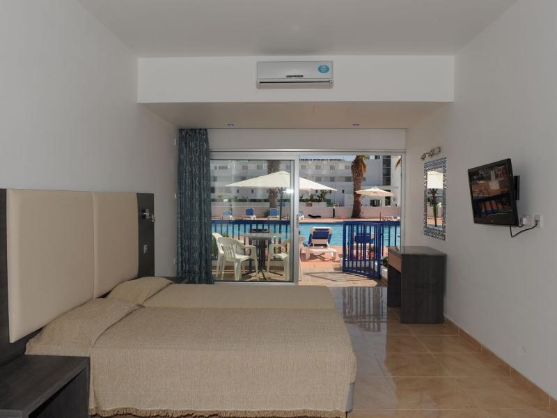 Alexia Hotel Apartments