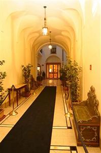 Cavaliere Palace