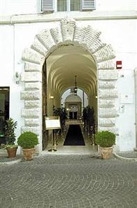 Cavaliere Palace