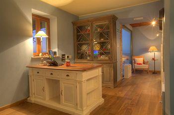 Castellare di Tonda Resort & Spa