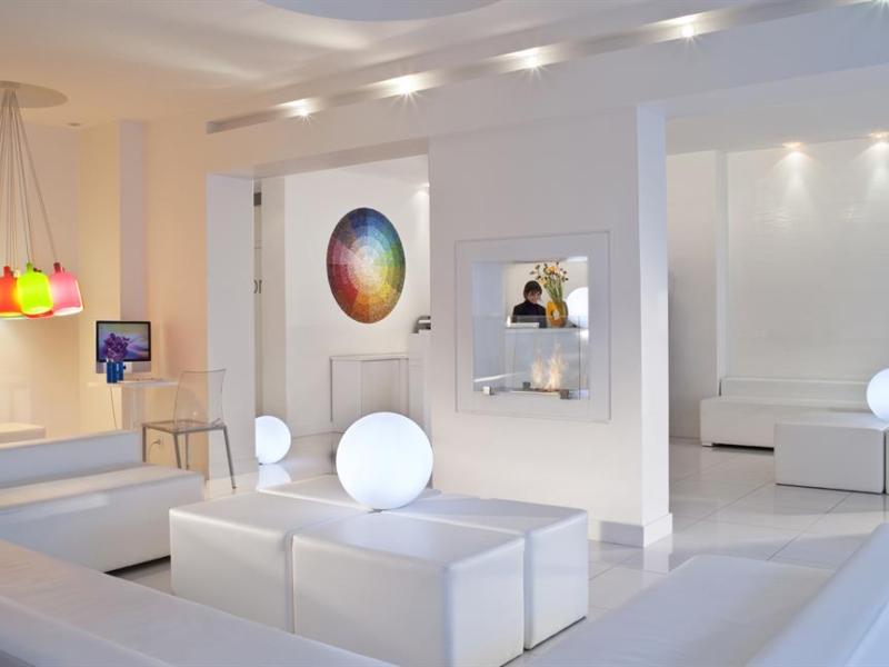 Color Design Hotel