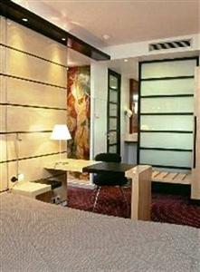 Golden Tulip Opera De Noailles