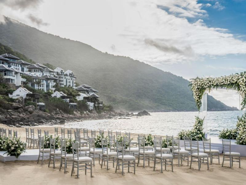 InterContinental Danang Sun Peninsula Resort