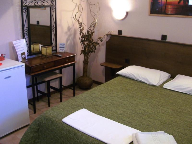 Ariadni Hotel Bungalows
