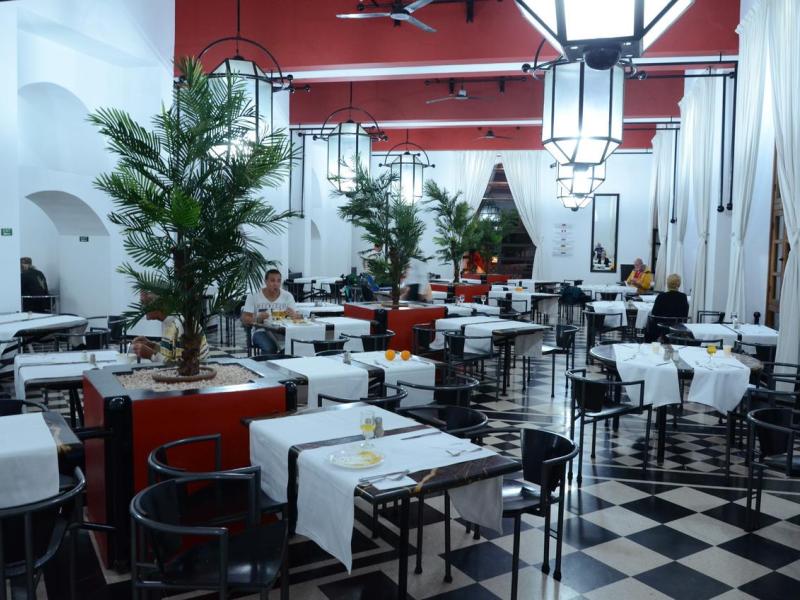 Caribbean Village Agador Tamlelt