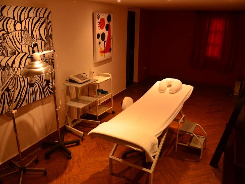 Caribbean Village Agador Tamlelt