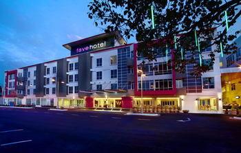 Fave Hotel Cenang Beach