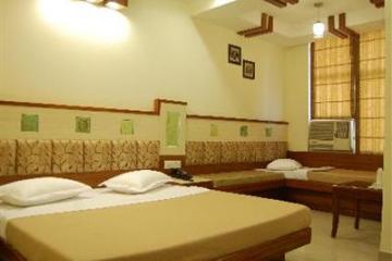 Отель Aster Inn Индия, Дели, фото 6