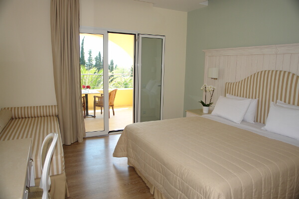 Art Hotel Debono